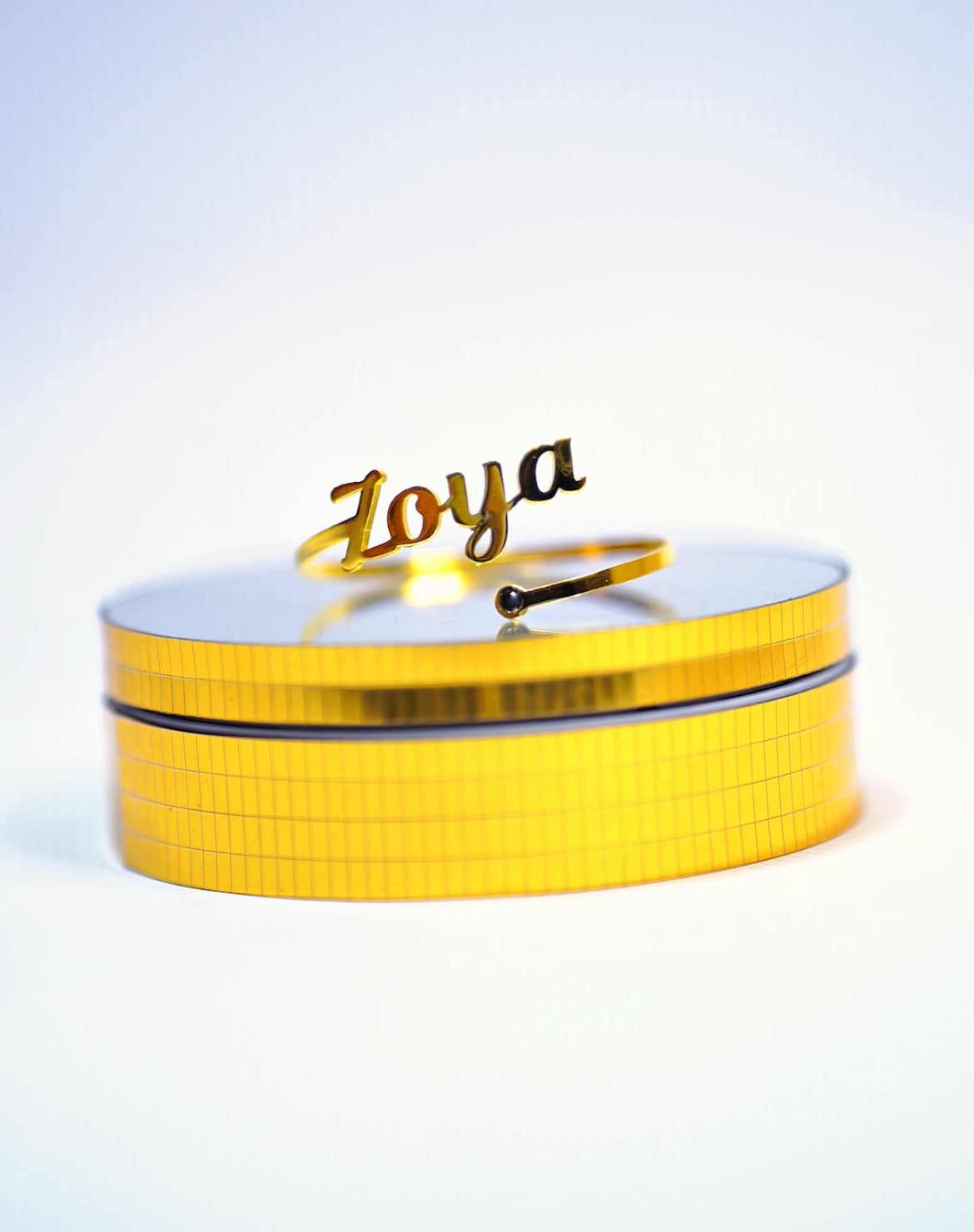 Queen Heart Bangle